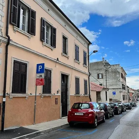 Apartment Center